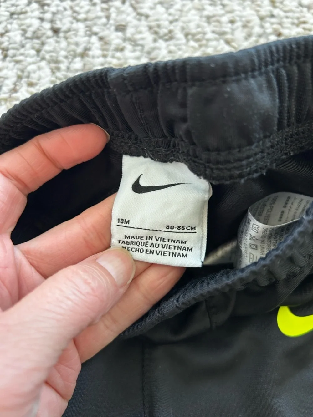 Nike boys track suit set 18 months jacket and pants grey black and neon - Picture 7 of 7